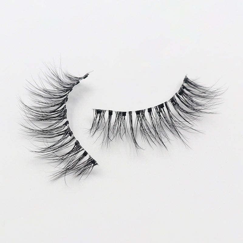Superstar Ultra Magnetic Lashes - High-Quality Magnetic Eyelashes for Dramatic Eye Enhancement